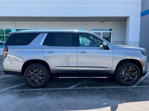 Sterling Gray Metallic 2026 Chevrolet Tahoe Premier