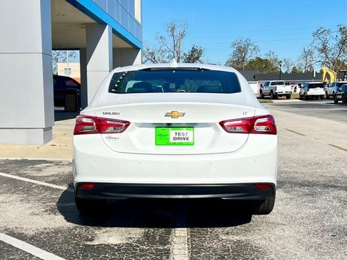 2024 Chevrolet Malibu 2LT