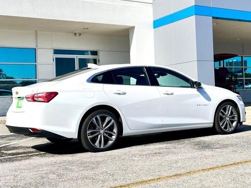 2024 Chevrolet Malibu 2LT