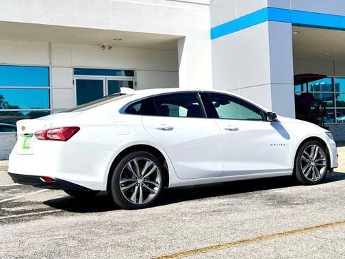 2024 Chevrolet Malibu 2LT