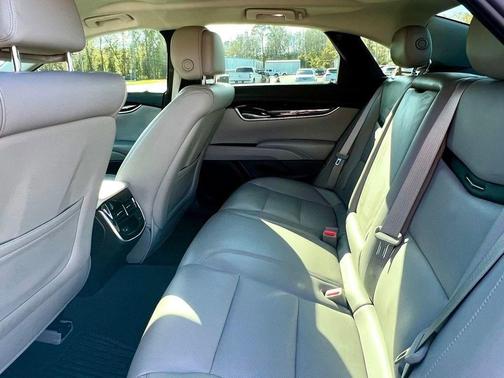 2014 Cadillac XTS Luxury