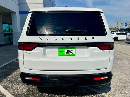 2024 Jeep Wagoneer Series II