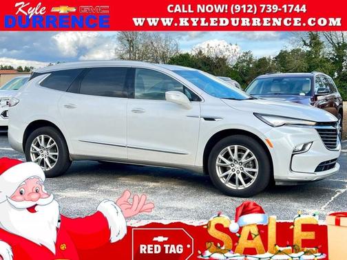 2023 Buick Enclave Essence