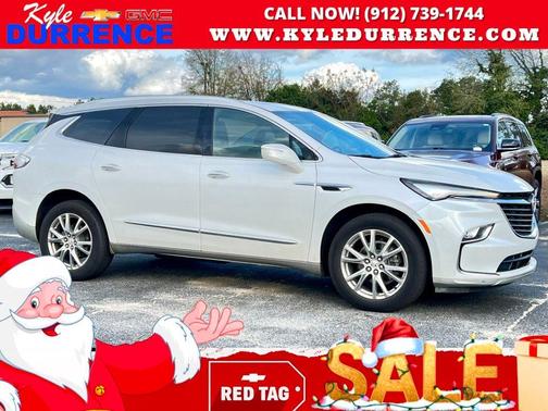 2023 Buick Enclave Essence