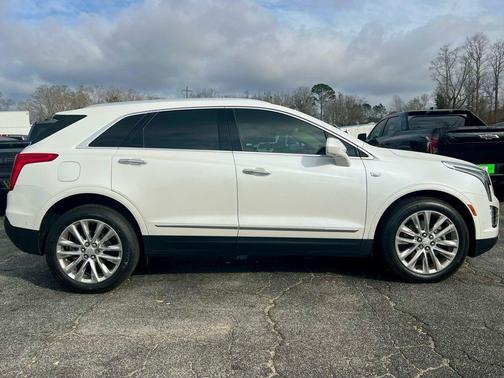 2018 Cadillac XT5 Platinum