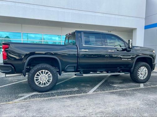 2023 Chevrolet Silverado 2500 High Country