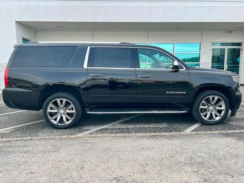 2019 Chevrolet Suburban Premier