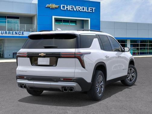 Summit White 2026 Chevrolet Traverse LT