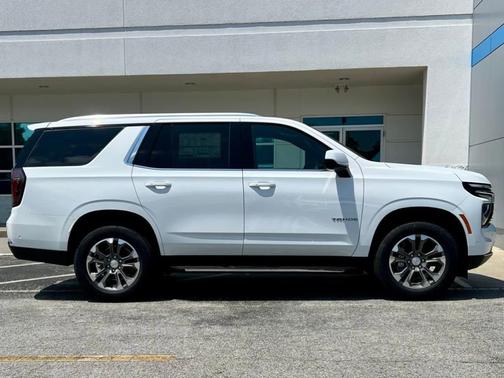 2025 Chevrolet Tahoe LS