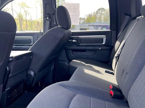 2024 RAM 1500 Classic SLT