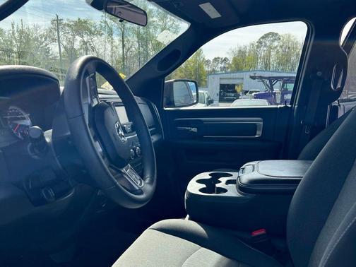 2024 RAM 1500 Classic SLT