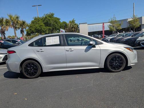 Classic Silver Metallic 2024 Toyota Corolla LE