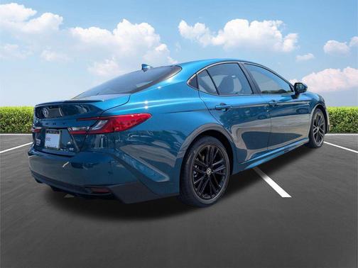 Ocean Gem 2026 Toyota Camry SE