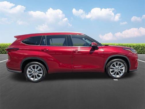 Ruby Flare Pearl 2023 Toyota Highlander Platinum