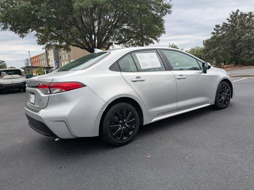 Classic Silver Metallic 2024 Toyota Corolla LE