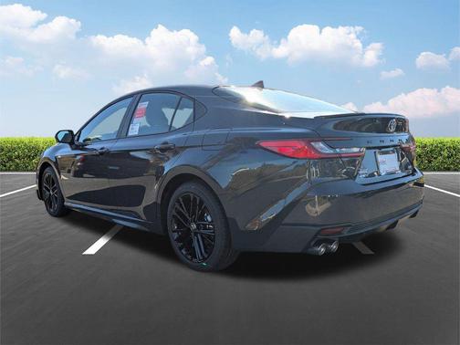 Underground 2026 Toyota Camry SE