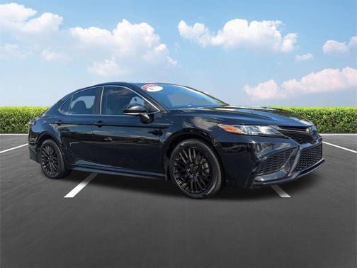 Midnight Black Metallic 2023 Toyota Camry SE