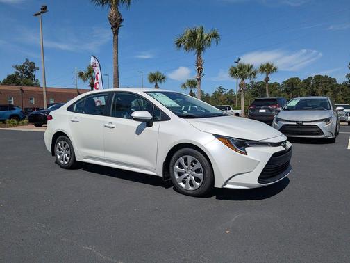 Wind Chill Pearl 2026 Toyota Corolla LE