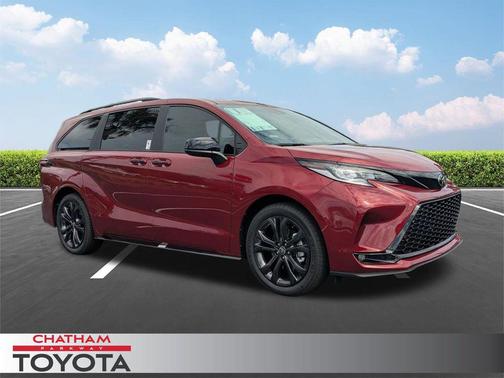 Ruby Flare Pearl 2026 Toyota Sienna XSE 7 Passenger