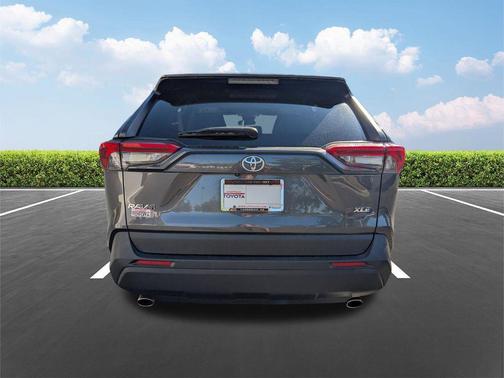 Magnetic Gray Metallic 2024 Toyota RAV4 XLE