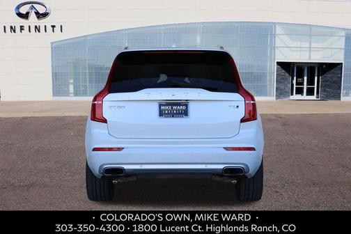 2021 Volvo XC90 T6 Momentum