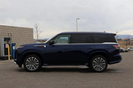 2025 INFINITI QX80 Luxe