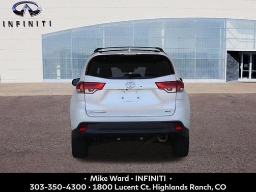 Blizzard Pearl 2019 Toyota Highlander XLE