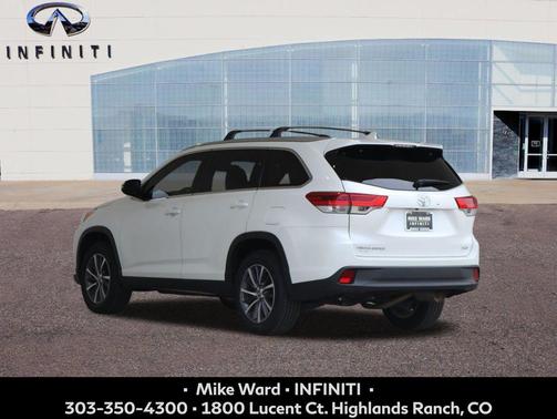 Blizzard Pearl 2019 Toyota Highlander XLE