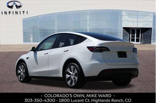 2022 Tesla Model Y Long Range Dual Motor All-Wheel Drive