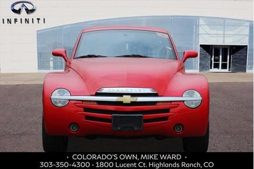 2005 Chevrolet SSR Base