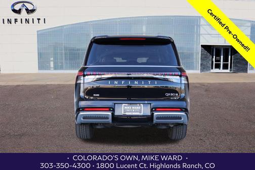 2025 INFINITI QX80 Luxe