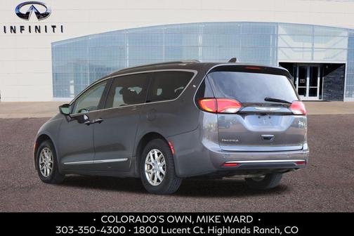 2020 Chrysler Pacifica Touring L