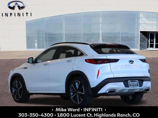 Radiant White 2024 INFINITI QX55 LUXE