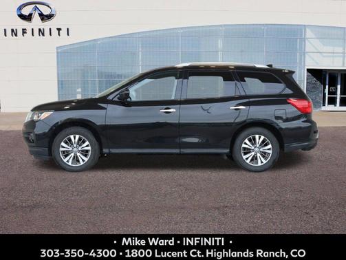 Magnetic Black Pearl 2019 Nissan Pathfinder SV