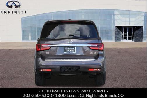 2022 INFINITI QX80 Luxe
