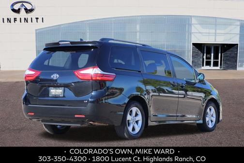 2018 Toyota Sienna SE