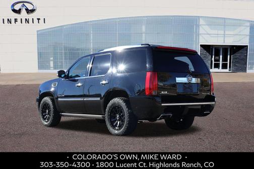 2014 Cadillac Escalade Platinum Edition