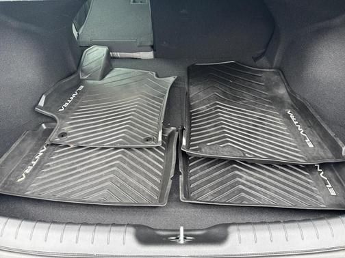 Abyss Black 2024 Hyundai ELANTRA SEL