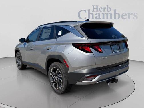 Shimmering Silver 2026 Hyundai TUCSON SEL Plus