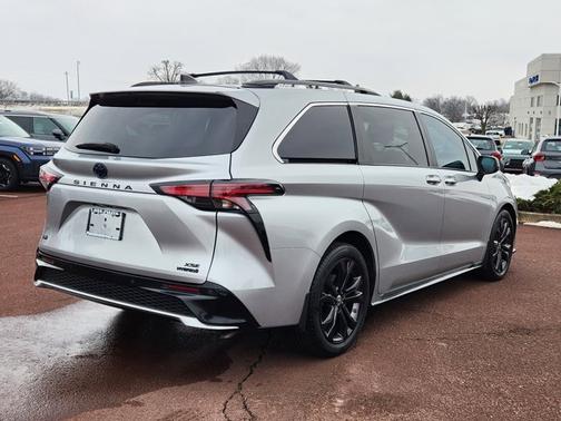 2023 Toyota Sienna XSE 25th Anniversary