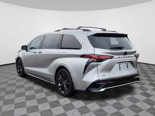 2023 Toyota Sienna XSE 25th Anniversary