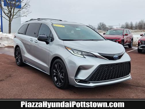 2023 Toyota Sienna XSE 25th Anniversary