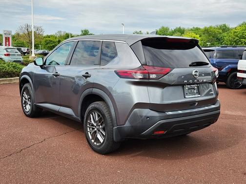 Gun Metallic 2021 Nissan Rogue S
