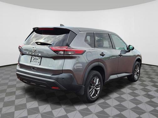 Gun Metallic 2021 Nissan Rogue S