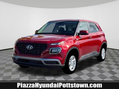 Ultimate Red 2026 Hyundai VENUE SE