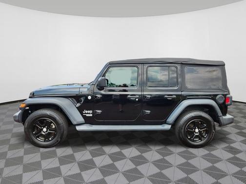 Black Clearcoat 2018 Jeep Wrangler Unlimited Sport