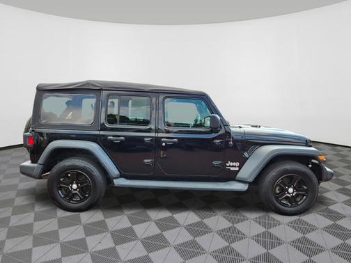 Black Clearcoat 2018 Jeep Wrangler Unlimited Sport