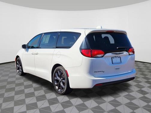 2019 Chrysler Pacifica Touring Plus