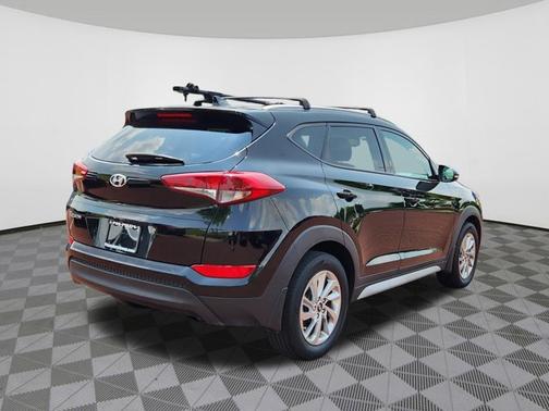 2017 Hyundai TUCSON SE Plus