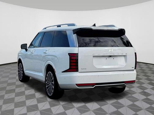 Creamy White Pearl 2026 Hyundai Palisade Hybrid Calligraphy